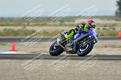 media/Apr-18-2025-TrackDaz (Fri) [[45f5874c44]]/C Group/Session 1 (Turn 7)/